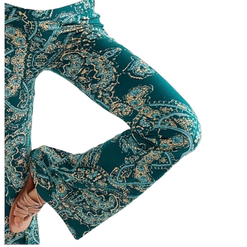 Free People Womens XS Green Paisley Flare Bell Bottom Boho Pants Hippie Palazzo